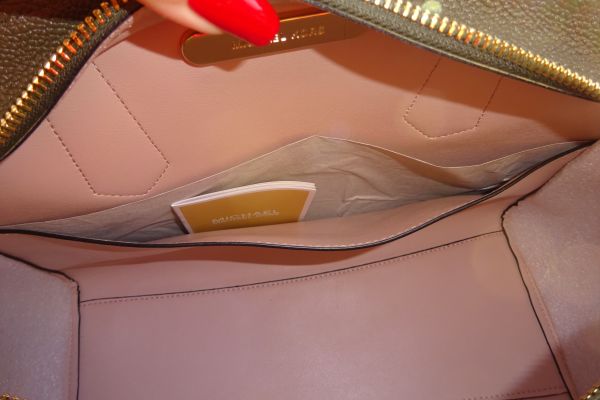 VENDO! Michael Kors Borsa in pelle ORIGINALE E NUOVA! vendomichaelkorsborsainpelleor-67f190539cb98.jpg