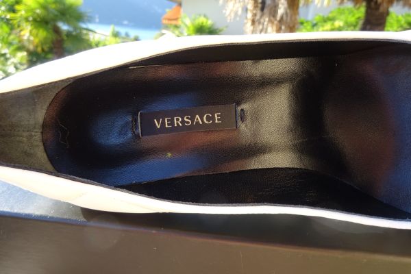 VERSACE ORIGINAL! NEW! leather shoes size 37,5, 38,5 and 40 versaceoriginalleathershoessiz-6485ea0b8e6a6.jpg