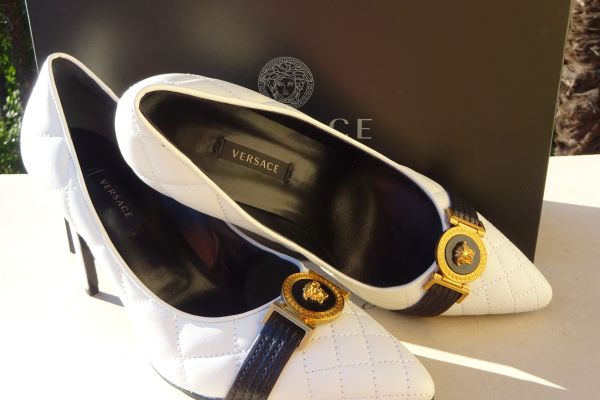 VERSACE ORIGINAL! NEW! leather shoes size 37,5, 38,5 and 40 versaceoriginalleathershoessiz-6485eac076859.jpg