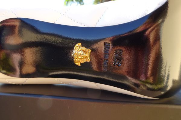 VERSACE ORIGINAL! NEW! leather shoes size 37,5, 38,5 and 40 versaceoriginalleathershoessiz.jpg