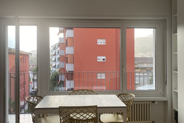 DISPONIBILE DA SUBITO MONOLOCALE ARREDATO A MENDRISIO, CHF 700 mensili disponibiledasubitomonolocalea.jpg