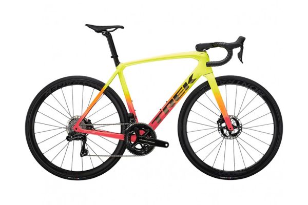 2023 TREK Emonda SLR 9 Road Bike - (DreamBikeShop) 2023trekemondaslr9roadbikedrea1.jpeg