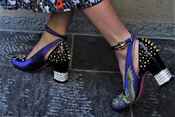 GUCCI ORIGINALI E NUOVE! scarpe in pelle+SETA + RICAMO + CRISTALLI! n: 38 (38,5) guccioriginalienuovescarpeinpe-67f2d2ed2e332.jpg