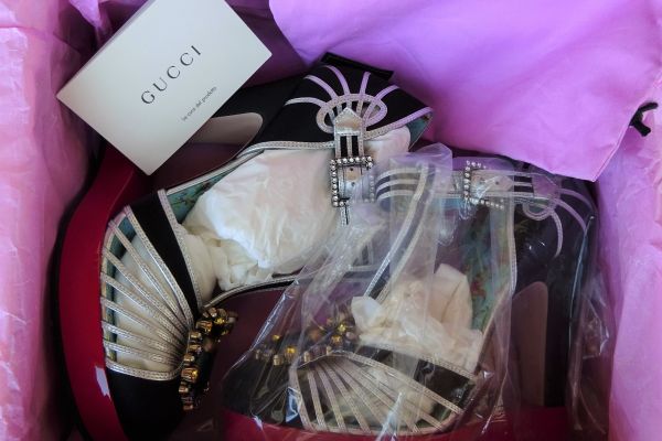 GUCCI ORIGINALI E NUOVI!  scarpe PELLE + SETA! n. 38 guccioriginalienuoviscarpepell-67f582e6afa5b.jpg