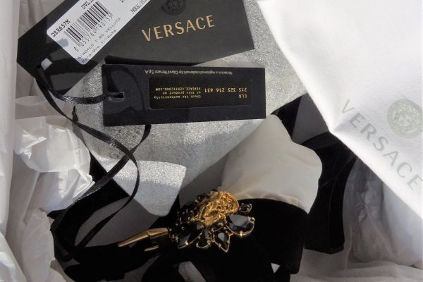 VERSACE ORIGINALI e NUOVI! scarpe taglia 37,5 (37) e 38,5 (38) versaceoriginalienuoviscarpeta-6803a4f29322f.jpg