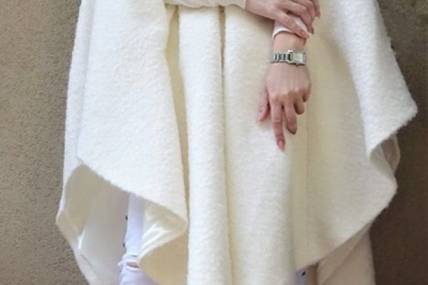 BLUMARINE  manto in lana + mohair e pelliccia naturale! TAGLIA UNICA! ORIGINALE blumarinemantoinlanamohairepel-68b5c0bee8e43.jpg