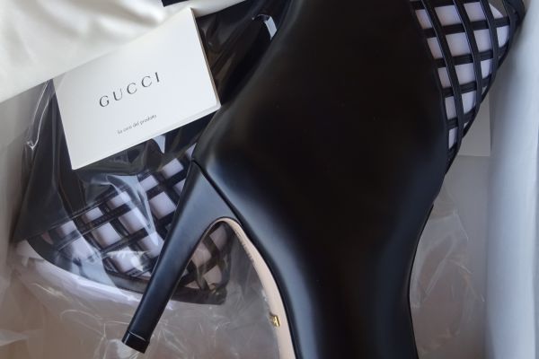 GUCCI size: 36,5, 37, 38 Original and new! guccisize3653738originalandnew-64f62aa0e9b4d.jpg