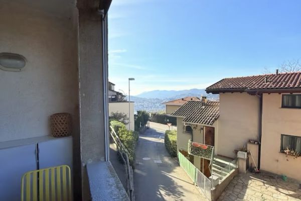 Grazioso appartamento Albonago-Viganello Alta graziosoappartamentoalbonagovi123.jpg
