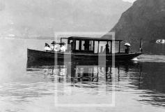 Lugano Gita in barca anno 1901 LuganoGitainbarcaanno1901.jpg