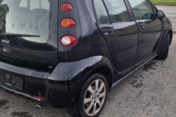 Smart 5 porte smart5porte12.jpg