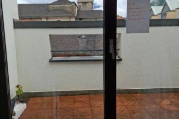 Cerco subentrante dal 01.10 Bellinzona centro (Offro 15 giorni di settembre!) cercosubentrantedal0110bellinz12345.jpeg