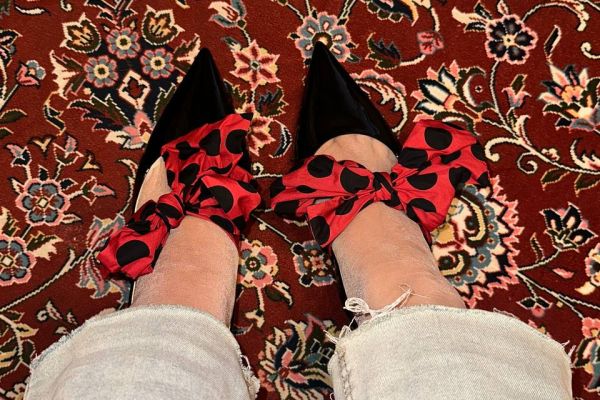 PRADA belle e comode scarpe con tacco basso! n 39,5 pradabelleecomodescarpecontacc-68b20a4d0bee2.jpg
