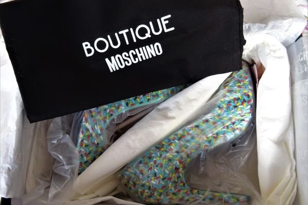 MOSCHINO BOUTIQUE! ORIGINAL AND NEW! size 36,5 moschinoboutiqueoriginalandnew-666389784a23b.jpg