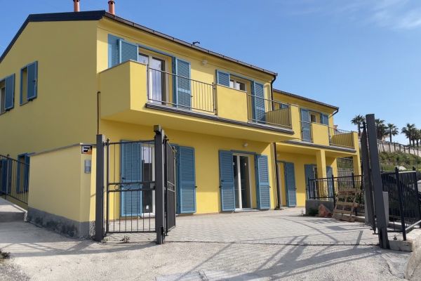 APPARTAMENTO A RIVA LIGURE (IMPERIA - RIVIERA DI PONENTE) appartamentoarivaligureimperia1234.jpeg
