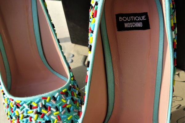 MOSCHINO BOUTIQUE!  bellissimi scarpe n.36,5 ORIGINALI e NUOVI! moschinoboutiquebellissimiscar-68121b1401182.jpg