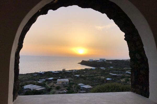 ISOLA DI PANTELLERIA DAMMUSO IN VENDITA isoladipantelleriadammusoinven1.jpeg