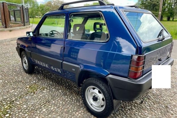 auto fiat panda autofiatpanda12.jpg