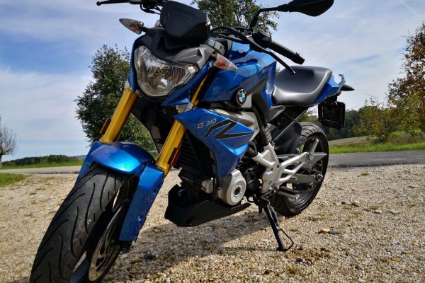 BMW G 310 R blu metallizzato bmwg310rblumetallizzato.jpeg