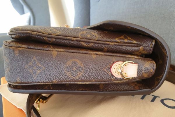 Pochette Metis originale Louis Vuitton pochettemetisoriginalelouisvui12.jpeg