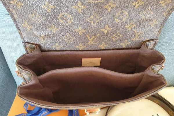Pochette Metis originale Louis Vuitton pochettemetisoriginalelouisvui1234.jpeg