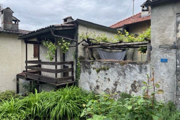 Piccolo Immobile Storico con Giardino – Kleines historisches Haus mit Garten San piccoloimmobilestoricocongiard12.jpeg