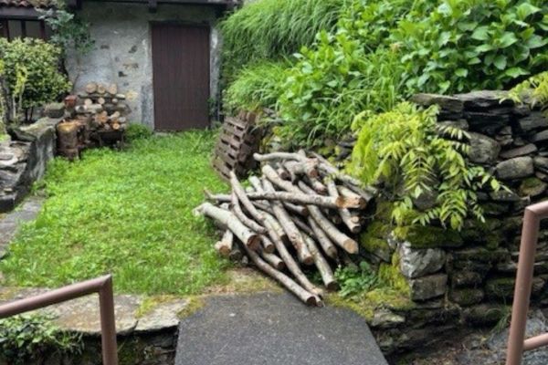 Piccolo Immobile Storico con Giardino – Kleines historisches Haus mit Garten San piccoloimmobilestoricocongiard123.jpeg