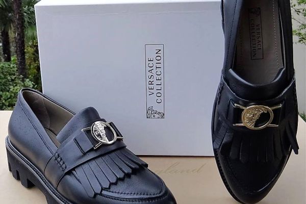 VERSACE ORIGINAL! NEW! leather shoes size 41 versaceoriginalnewleathershoes-67ebfacb80b26.jpg