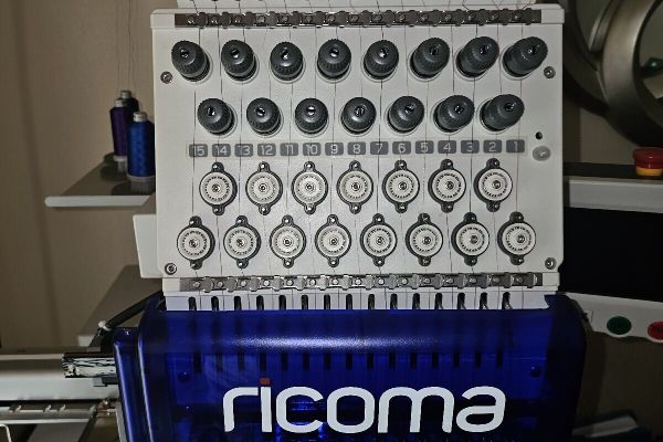 Macchina da ricamo industriale macchinadaricamoindustriale1.jpg