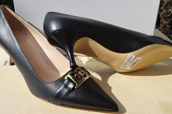 ESCADA Scarpe In Pelle  taglia 41 ORIGINALE E NUOVI escadascarpeinpelletaglia41ori-67f57cee208da.jpg