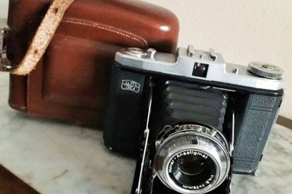 Zeiss Ikon Nettar 1231/16 macchina fotografica Germania con otturatore Vario e l zeissikonnettar123116macchinaf1.jpg