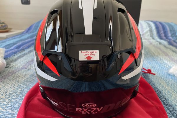 Arai Ducati v8 araiducativ8123.jpeg