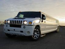 cerco HUMMER PER MATRiIMONI/ EVENTI cercoHUMMERPERMATROMONI12.jpg