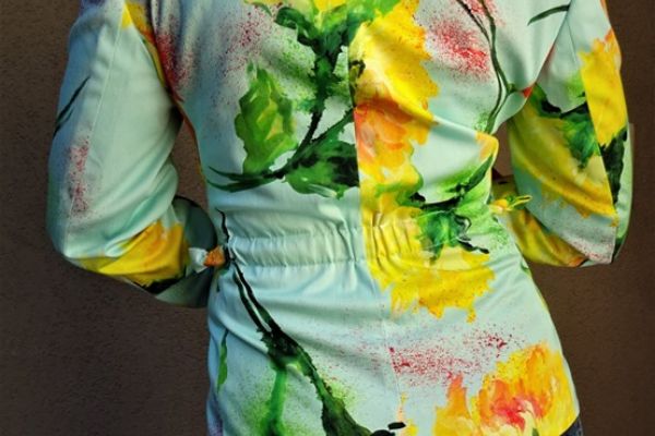 ESCADA  ORIGINAL AND NEW!jacket size 40 (46 IT) escadaoriginalandnewjacketsize-666cbcc50249b.jpg