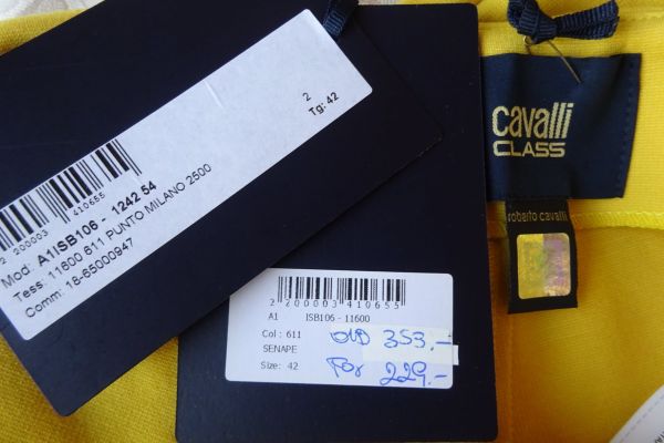 GUCCI ORIGINAL AND NEW! poncho 100% WOOL! guccioriginalandnewponcho100wo-67ec0162d779b.jpg