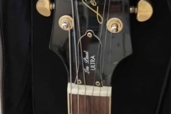 Vendo Epiphone Les Paul Ultra – Ottime condizioni con custodia inclusa vendoepiphonelespaulultraottim1.jpeg