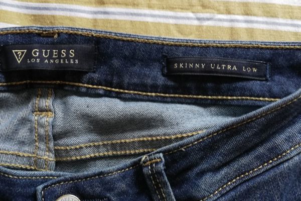 Jeans Guess Skinny taglia S jeansguessskinnytaglias.jpg