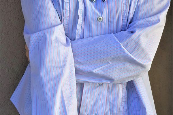 PRADA camicia  impreziosita da strass  taglia 46 IT ORIGINALE E NUOVA! pradacamiciaimpreziositadastra-67f1918d129c2.jpg