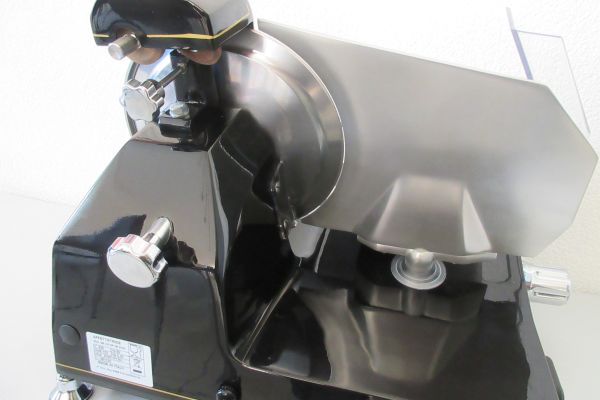 Affettatrice Mistro GS 220 Special CE Nera affettatricemistrogs220special-67eff6ff489fa.jpg