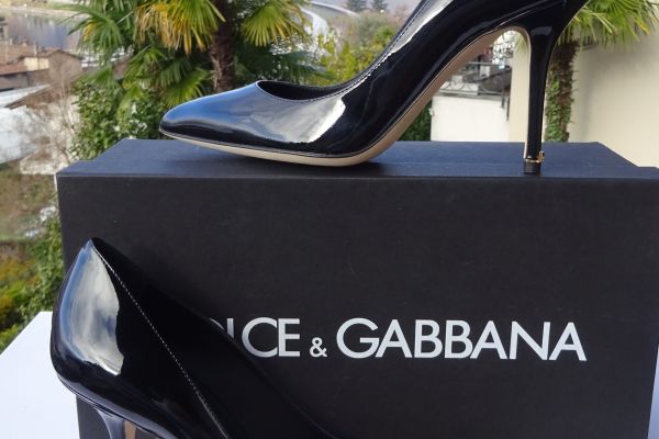 DOLCE & GABBANA ORIGINALI E NUOVI! scarpe in pelle n: 36, 36,5, 37, 37,5, 38, 39 dolcegabbanaoriginalienuovisca-68d2f41dd2f43.jpg