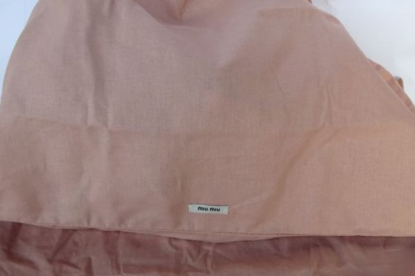MIU MIU ORIGINALE e NUOVA! Borsa in pelle chic impreziosita da strass! miumiuoriginaleenuovaborsainpe-67f2cefdc8d71.jpg