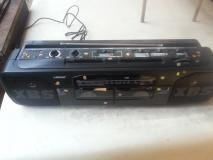 Vintage Radio stereo portatile Larsen 6008 VintageRadiostereoportatileLarsen6008.jpg