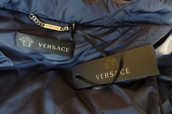 VERSACE ORIGINAL! NEW! down coat size 32-34 (38-40IT) versaceoriginalnewdowncoatsize-66f160e4b6d06.jpg