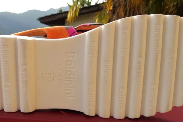 BALDININI sandali morbidi e confortevoli ORIGINALI E NUOVI n.37 baldininisandalimorbidieconfor-67f7d4aa0f7f8.jpg