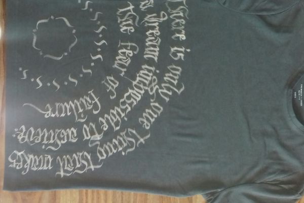 Tshirt calligrafate tshirtcalligrafate1.jpg