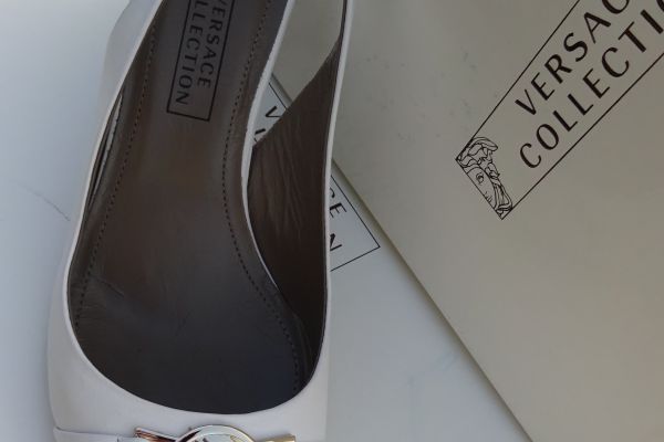 VERSACE ORIGINAL! NEW! leather shoes heel height -9cm size 37 versaceoriginalnewleathershoes-65f5b4e21c94f.jpg