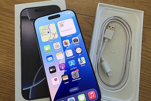 iPhone 16 Pro 128GB nero come nuovo! Garanzia della batteria al 100% iphone16pro128gbnerocomenuovog123.jpg