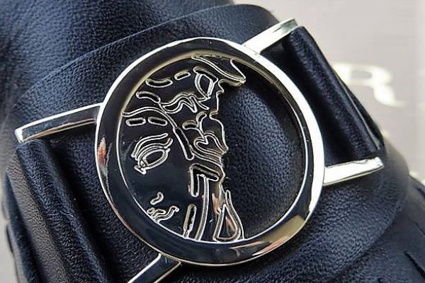 VERSACE ORIGINALI e  NUOVI! scarpe in pelle n. 41 versaceoriginalienuoviscarpein-68dbe2556cf73.jpg