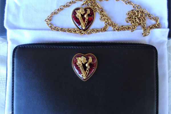 VERSACE ORIGINALE E NUOVO! portamonete in pelle versaceoriginaleenuovoportamon-680001ce5e15f.jpg