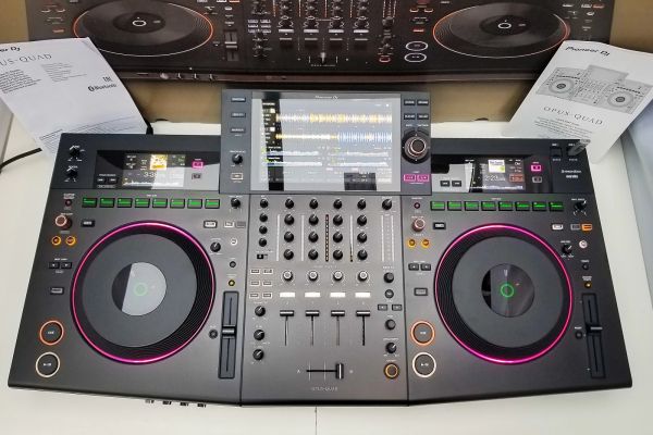 AlphaTheta XDJ-AZ,OMNIS-DUO, Pioneer OPUS-QUAD, Pioneer XDJ-RX3,XDJ-XZ,DDJ-FLX10 alphathetaxdjazomnisduopioneer123456.jpg