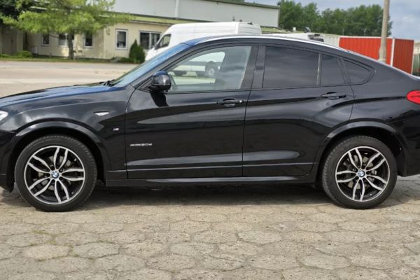 BMW X4 xDrive20d M Sport – Eleganza e prestazioni bmwx4xdrive20dmsporteleganzaep-68a3799d8aa81.jpeg